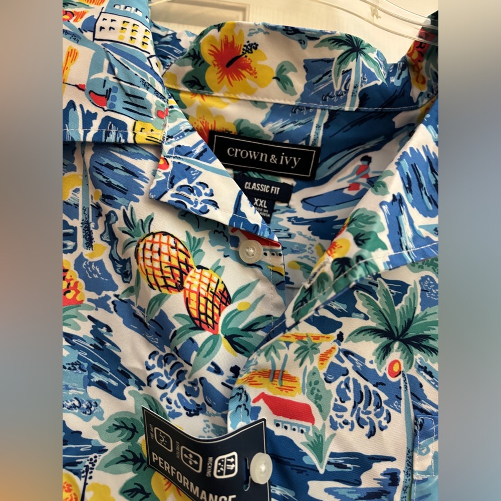 Crown and Ivy men’s shirt